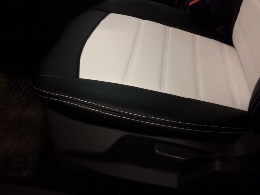 Авточехлы на Ford Focus 3