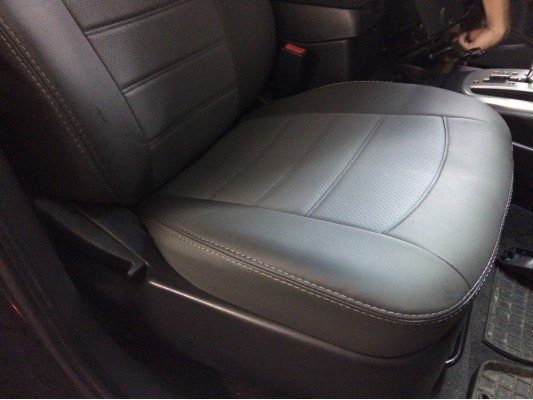 Авточехлы на Hyundai Santa Fe