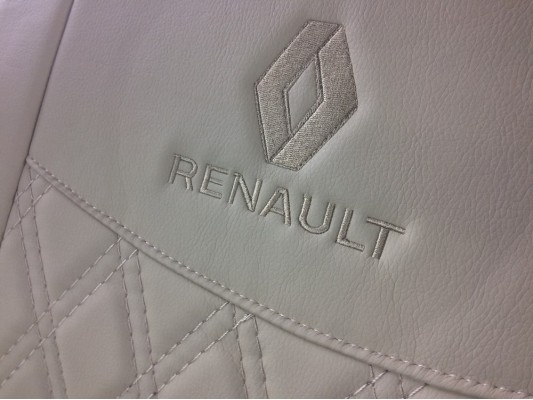 Авточехлы на Renault Kangoo Авточехлы на Renault Kangoo