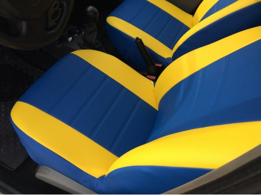 Авточехлы на Renault Logan