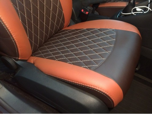 Авточехлы на Volkswagen Golf 6