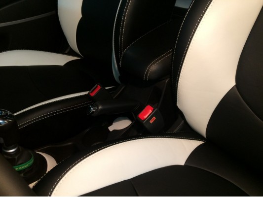 Каркасные авточехлы на Hyundai Solaris